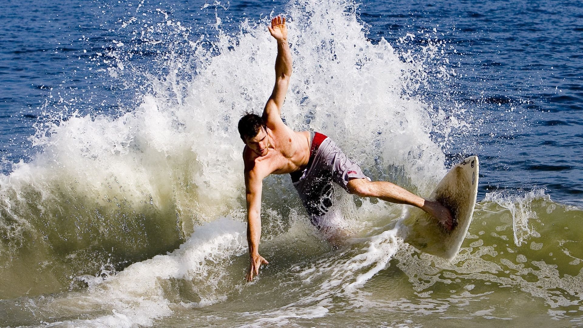 西班牙中场核心：我们配得上决赛舞台，西班牙顶级中场